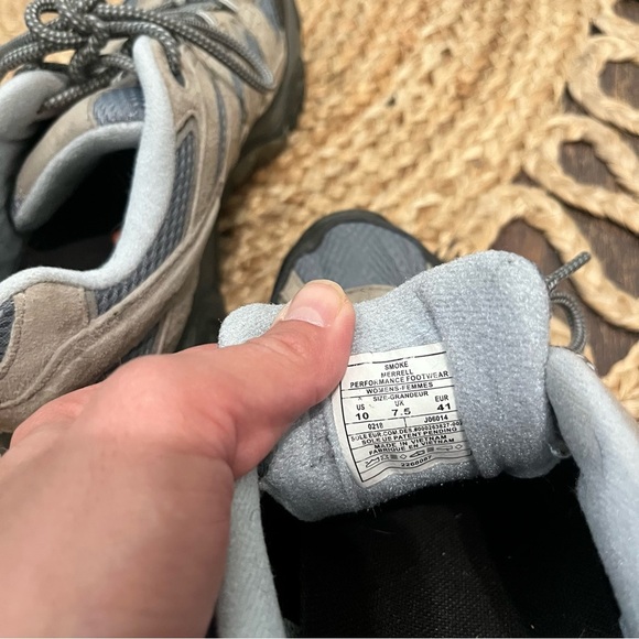 Merrell Moab 2 hiking boots size 10 - Picture 7 of 7